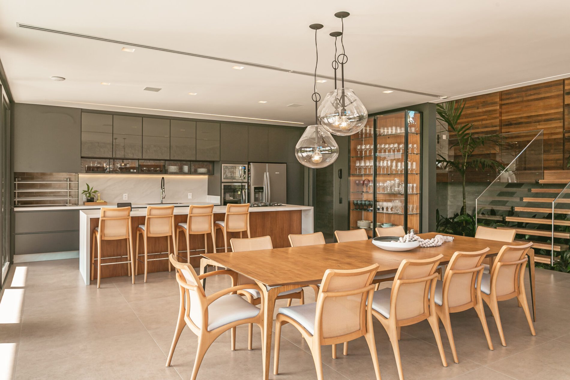 CASA EM CONDOMÍNIO NO CACUPÉ