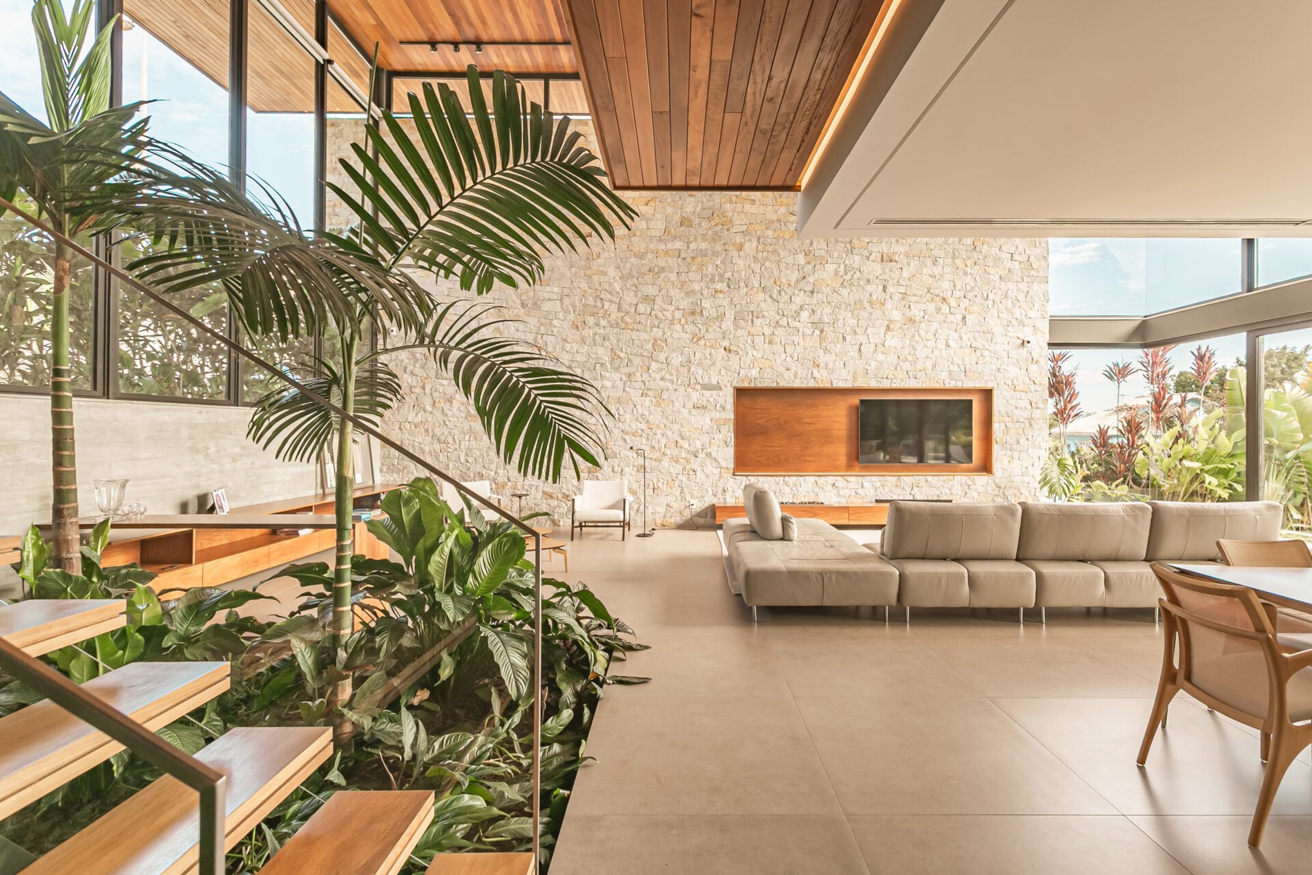 CASA EM CONDOMÍNIO NO CACUPÉ