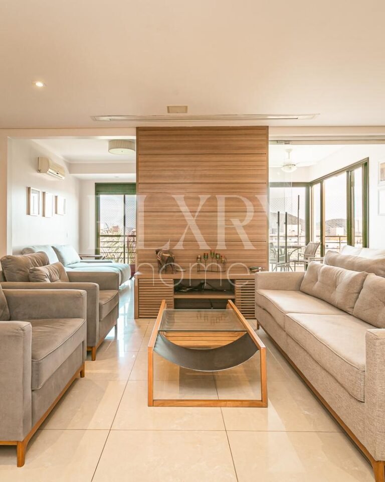 Cobertura duplex no Rio Tavares