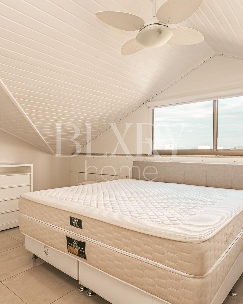 Cobertura duplex no Rio Tavares