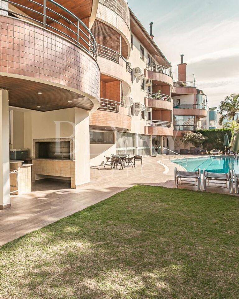 Cobertura duplex no Rio Tavares