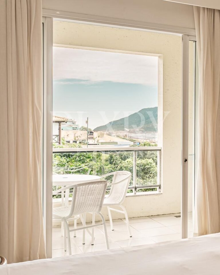 Apartamento com vista mar no Costão do Santinho Resort