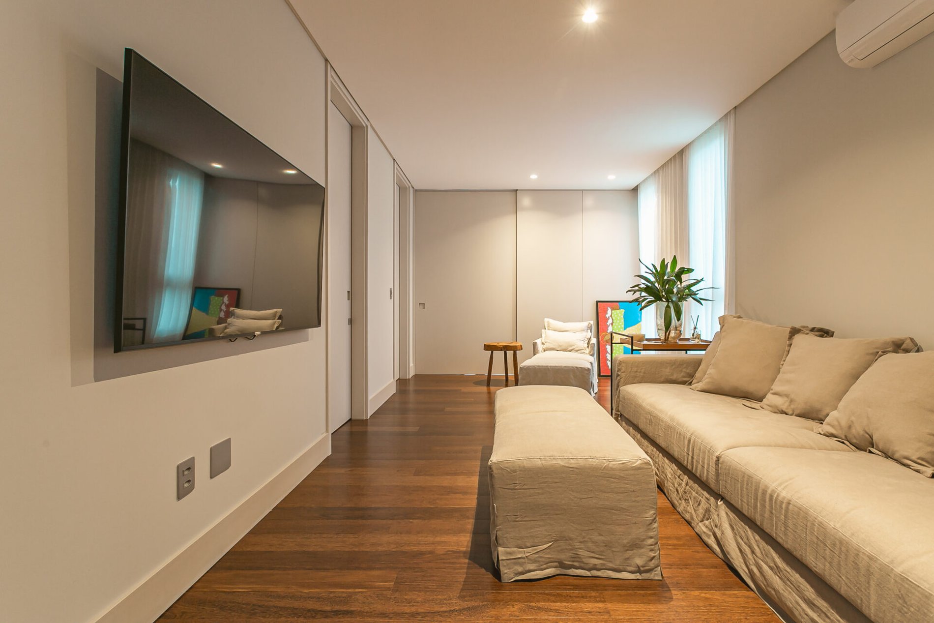 Casa Bossa no condomínio Cambirela no Cacupé