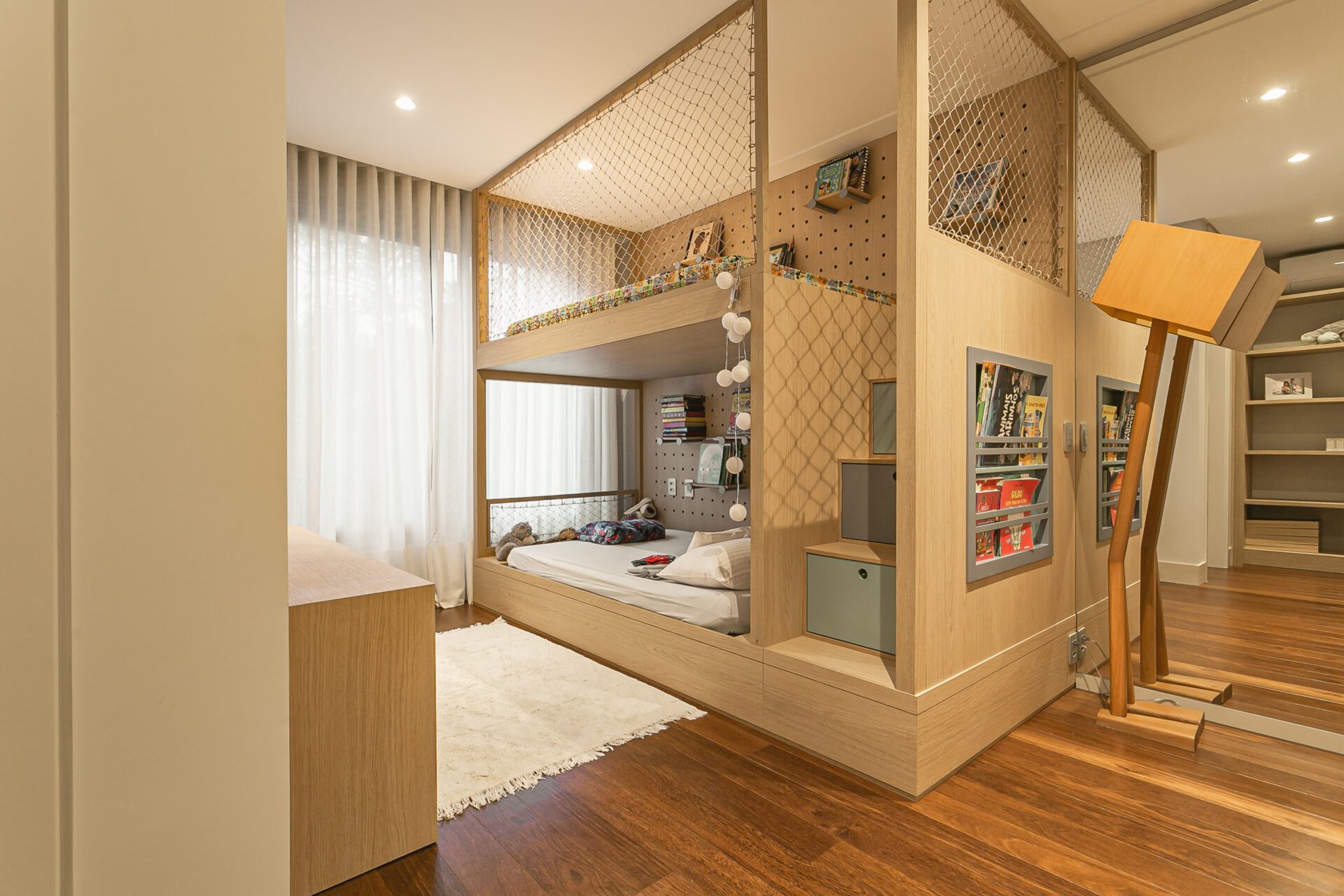 Casa Bossa no condomínio Cambirela no Cacupé