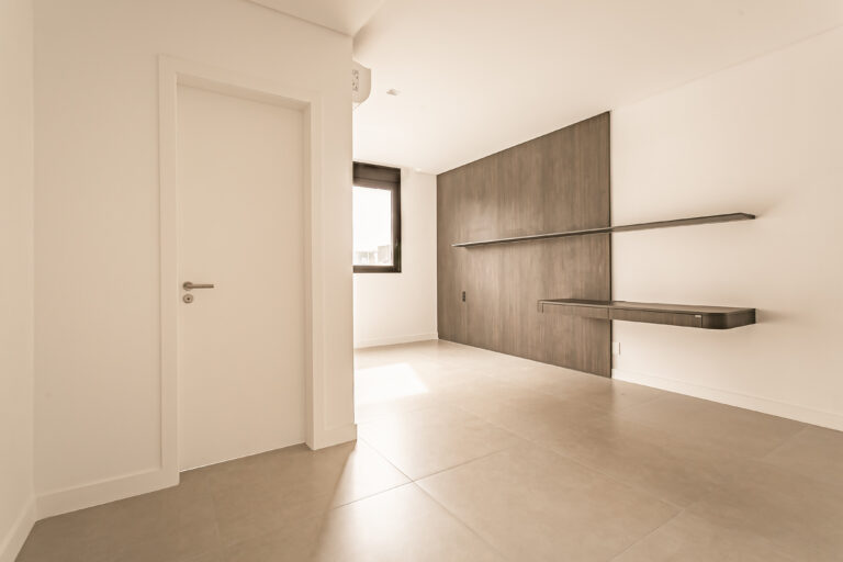 Apartamento de 3 suítes em Jurerê Internacional