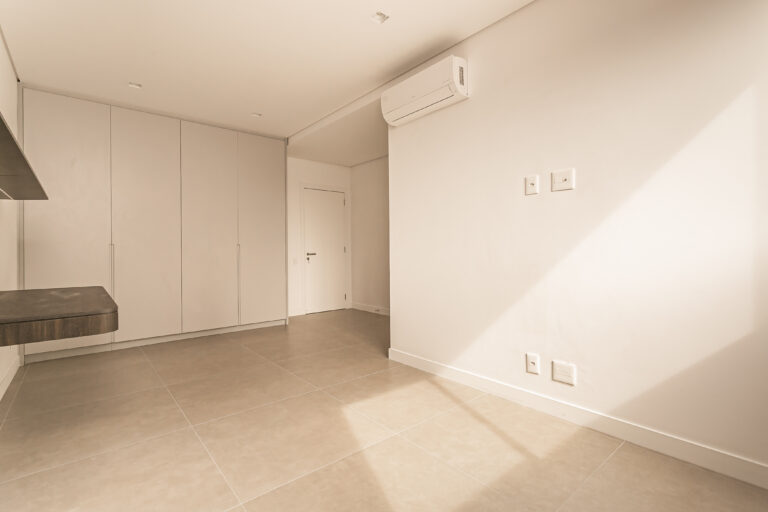 Apartamento de 3 suítes em Jurerê Internacional