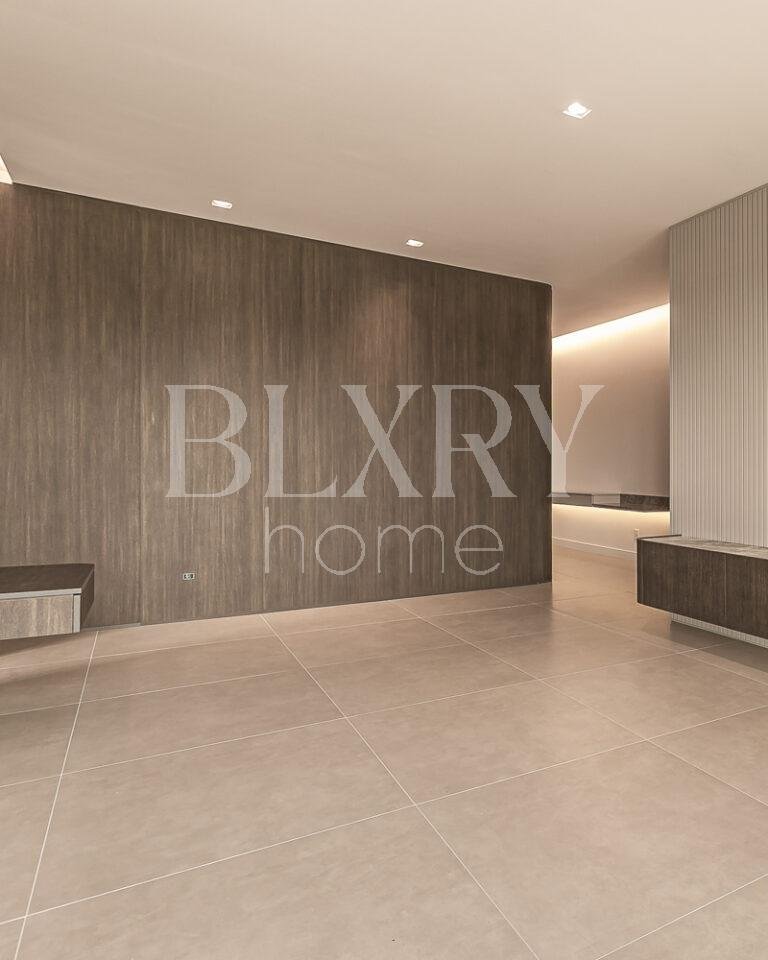 Apartamento de 3 suítes em Jurerê Internacional