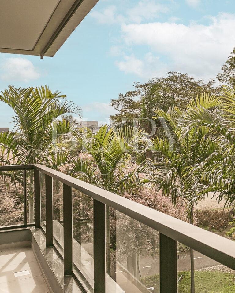 Apartamento de 3 suítes em Jurerê Internacional