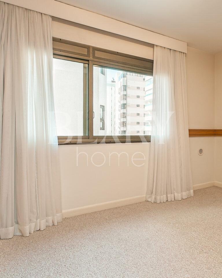 Apartamento na Beira Mar Norte