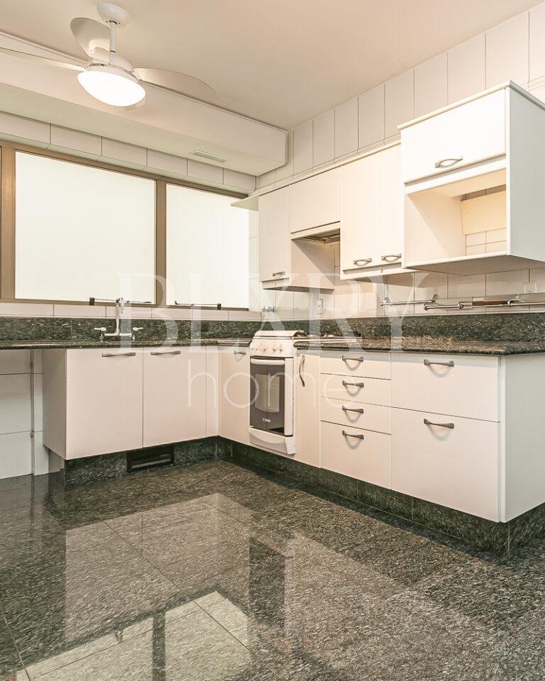 Apartamento na Beira Mar Norte