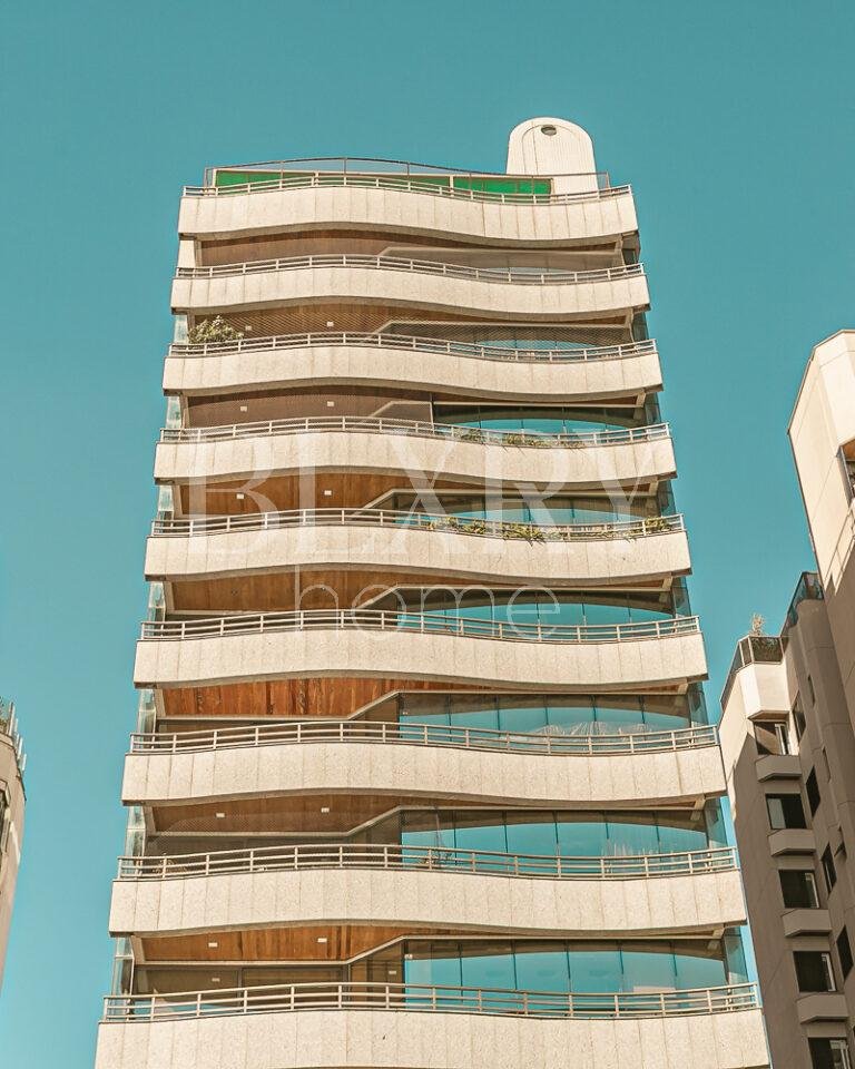 Apartamento na Beira Mar Norte