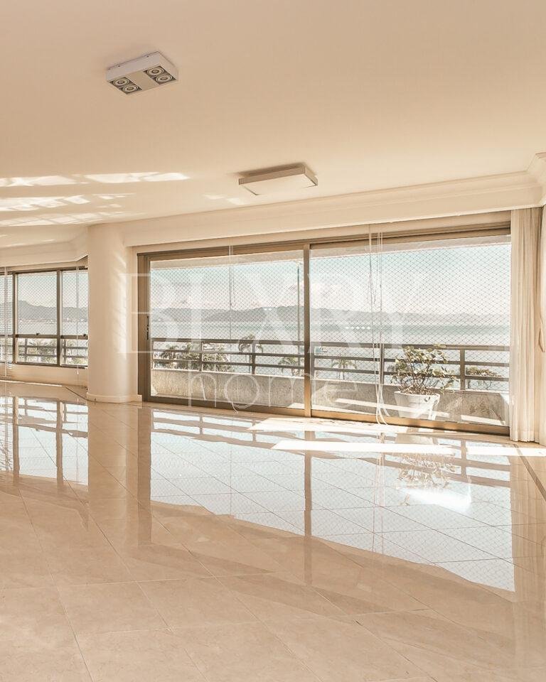 Apartamento na Beira Mar Norte