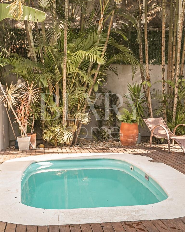 Casa no condomínio Quinta dos Açores no Rio Tavares