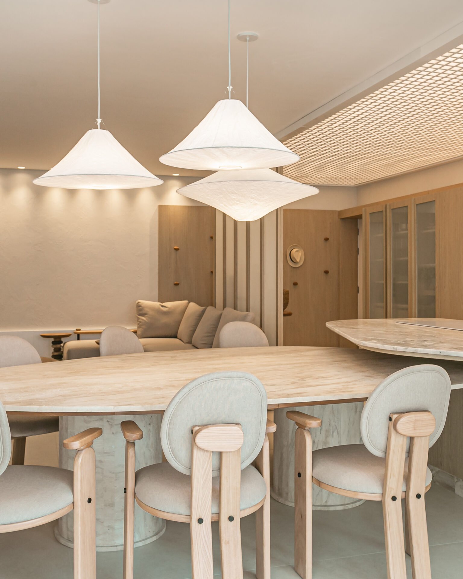 Apartamento a 100 metros do mar em Jurerê Internacional