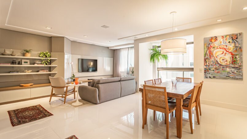 Apartamento de 3 suítes no Centro