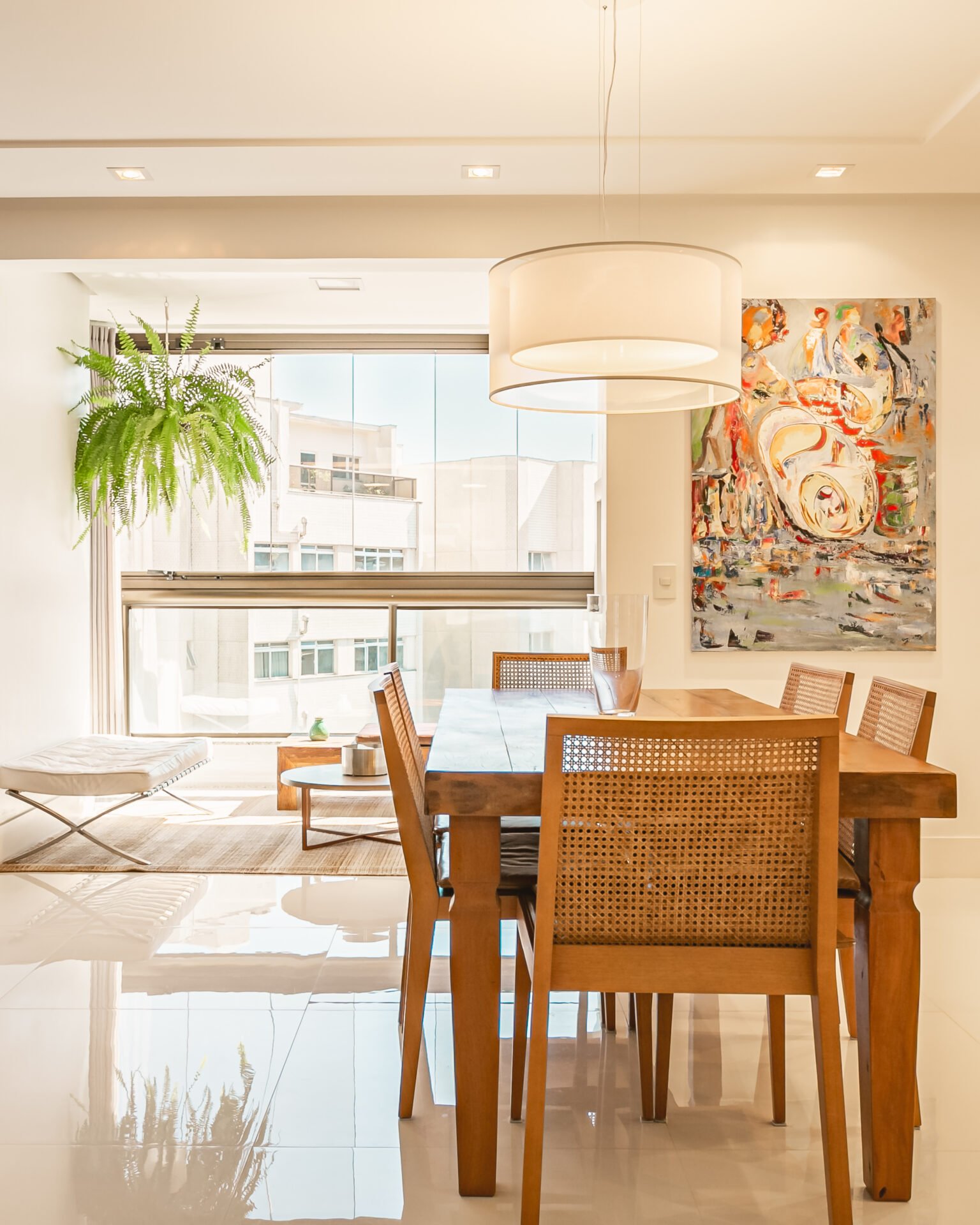 Apartamento de 3 suítes no Centro