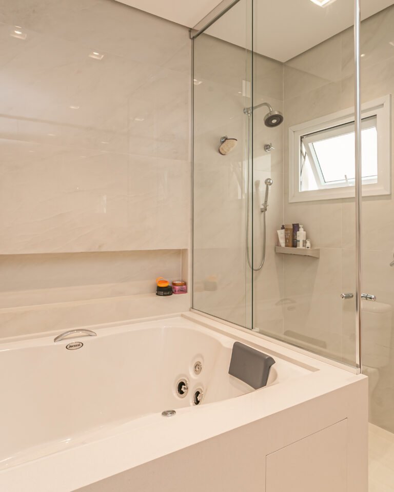 Cobertura duplex no Cittá Life Residence em Jurerê Internacional