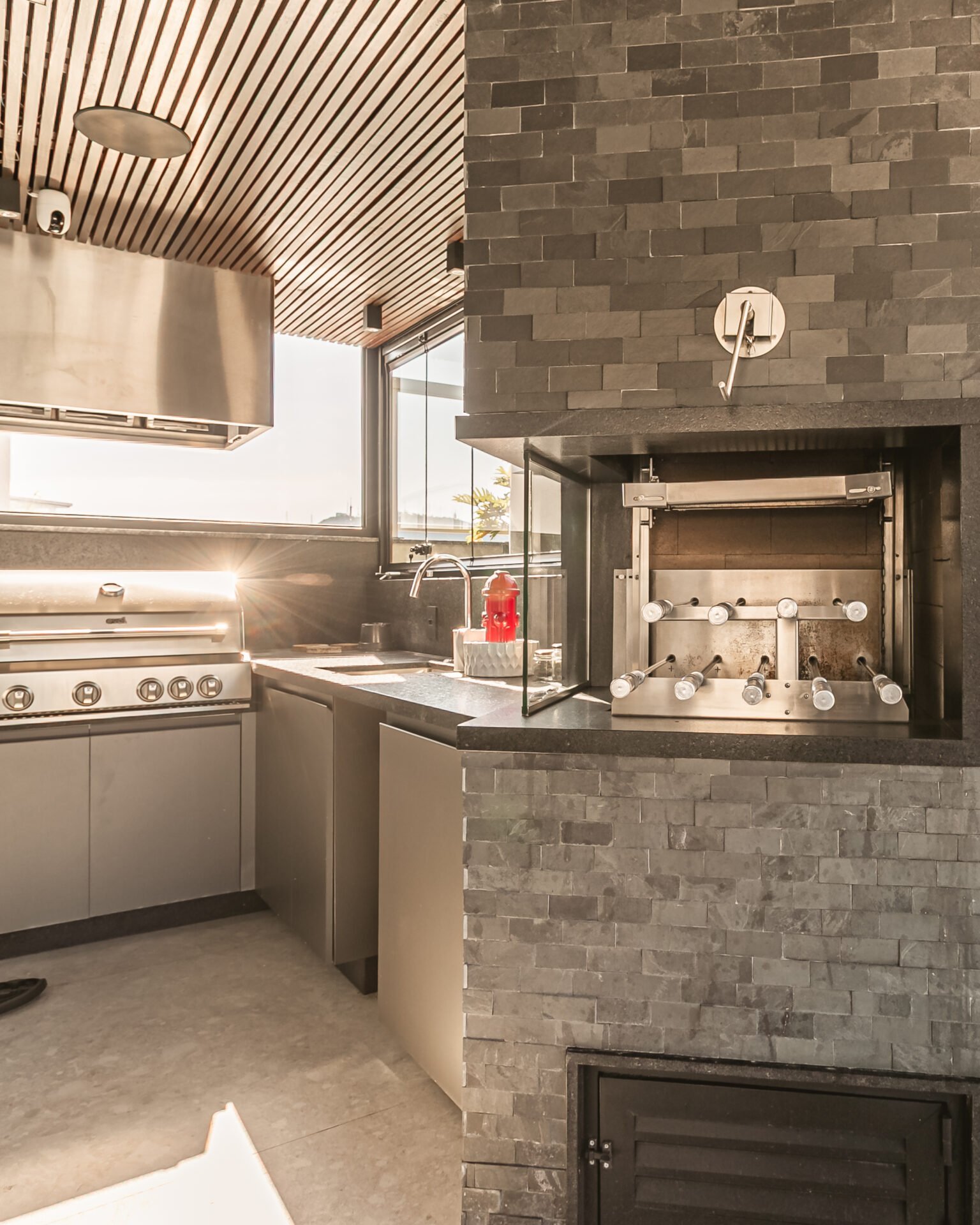 Cobertura no Itacorubi totalmente reformada