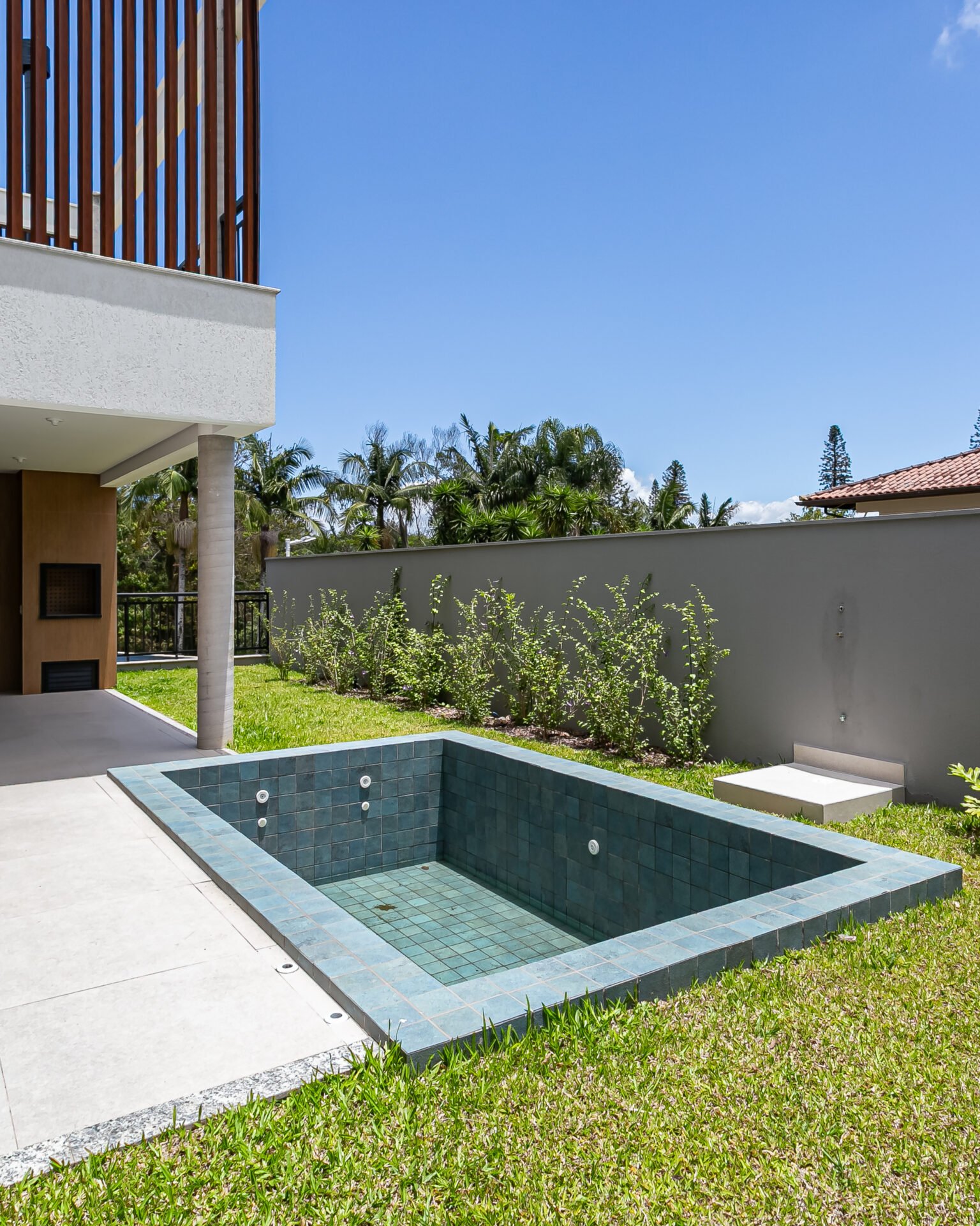 Casa em condomínio fechado no Cacupé