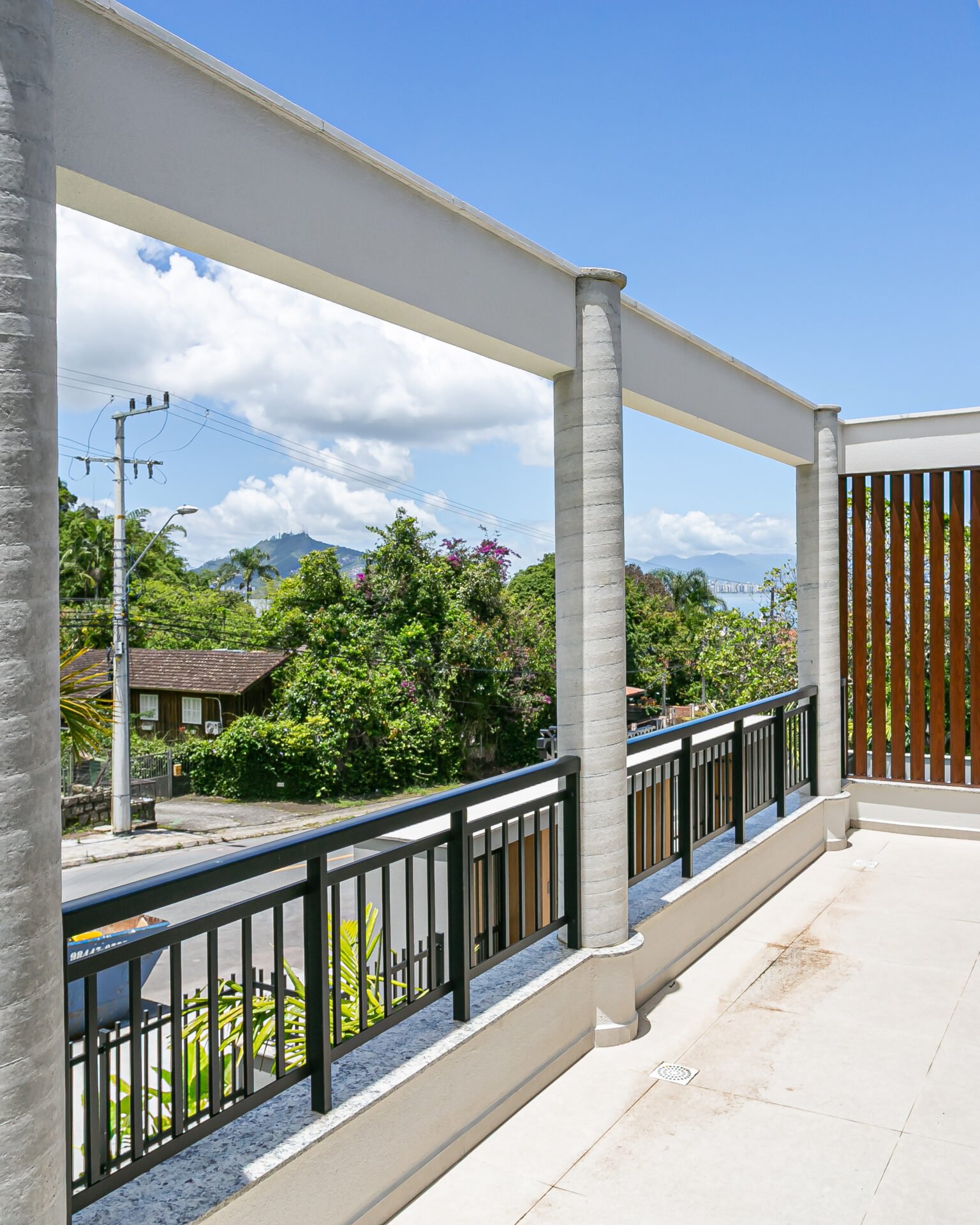 Casa em condomínio fechado no Cacupé