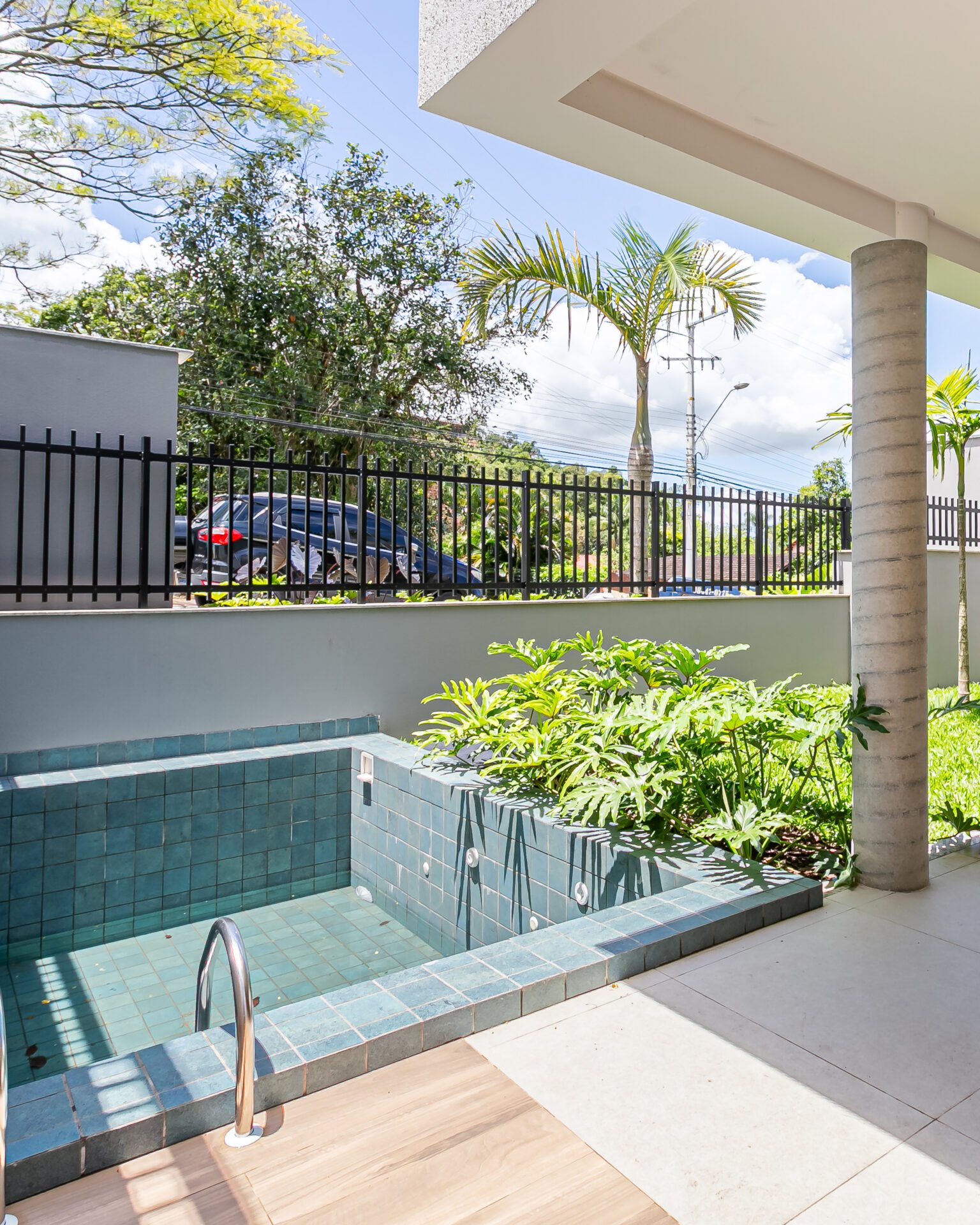 Casa em condomínio fechado no Cacupé