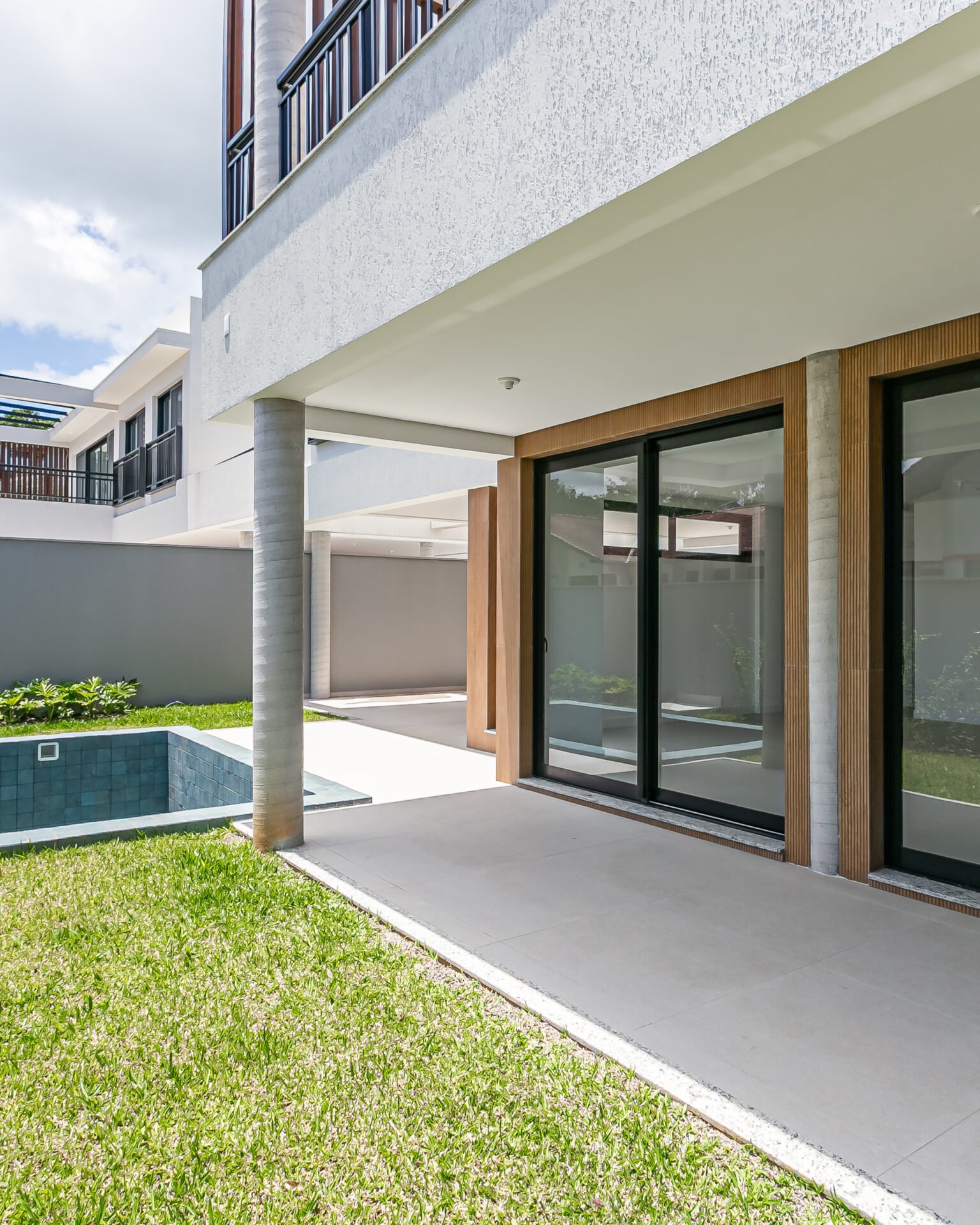 Casa em condomínio fechado no Cacupé