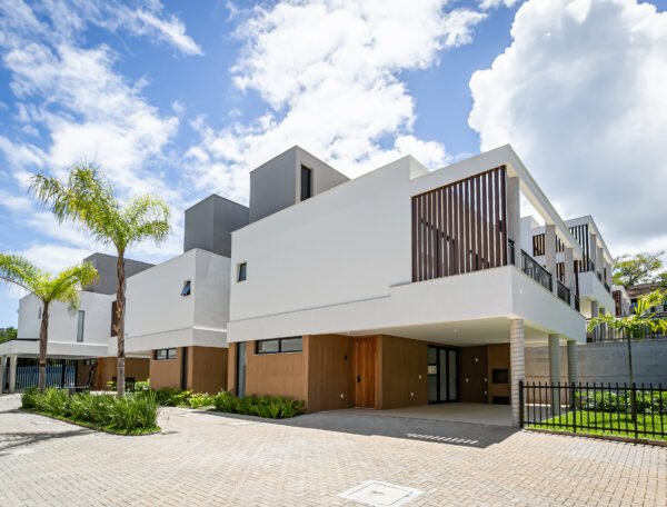 Casa em condomínio fechado no Cacupé