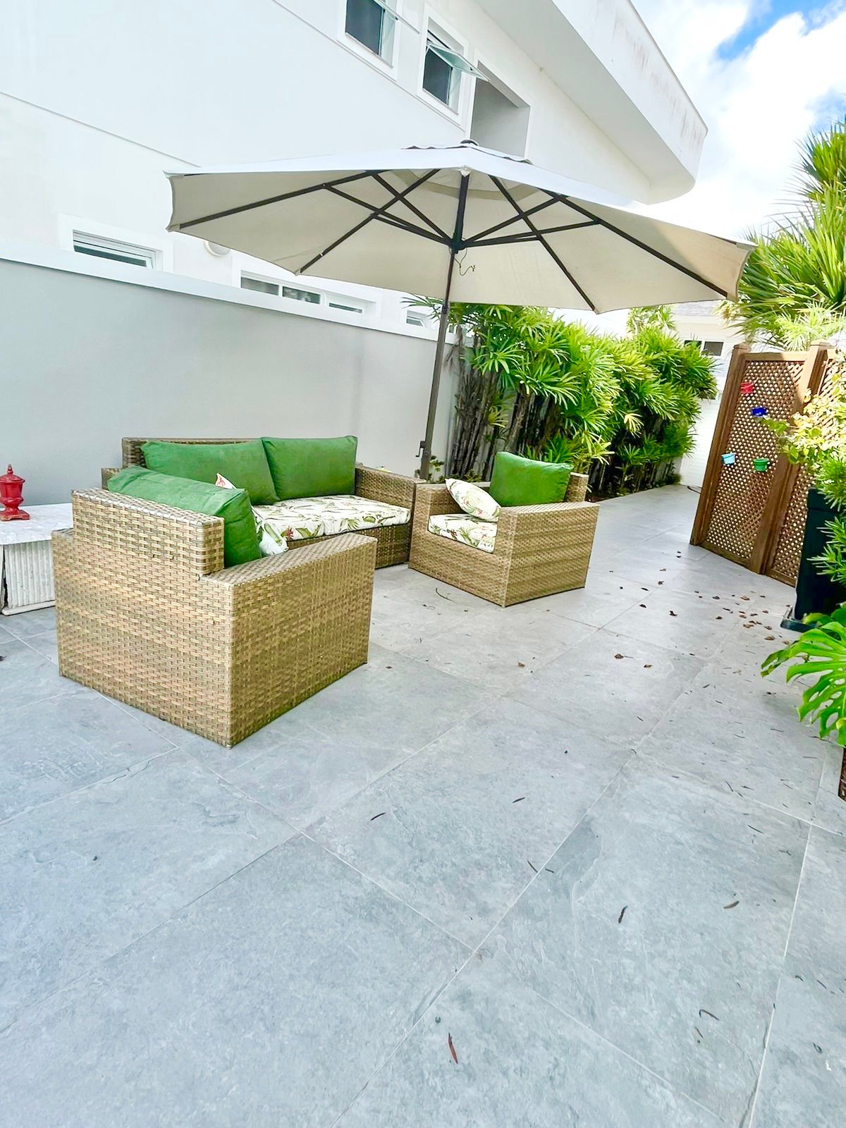 Casa 4 suítes no Bosque Amoraeville em Jurerê Internacional