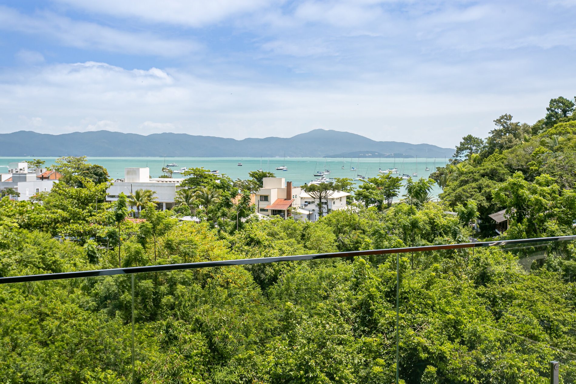 Casa com vista mar em Jurerê