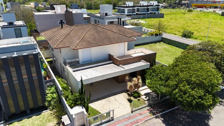 Casa no Condomínio Marina Philippi na Lagoa da Conceição