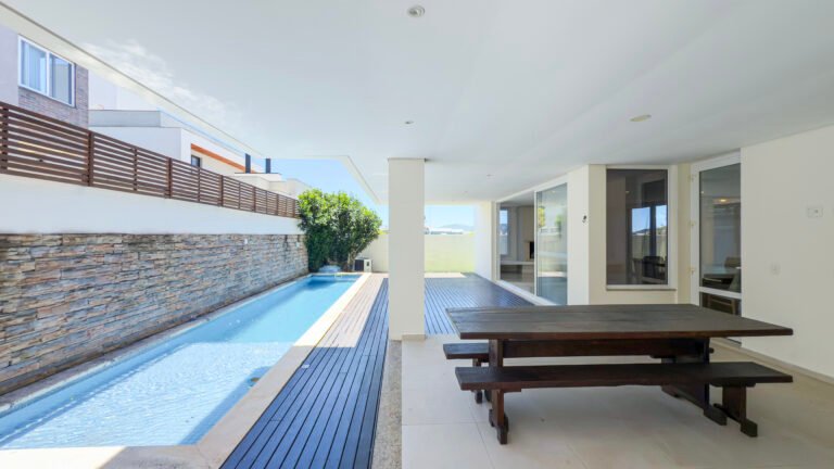 Casa no Condomínio Marina Philippi na Lagoa da Conceição