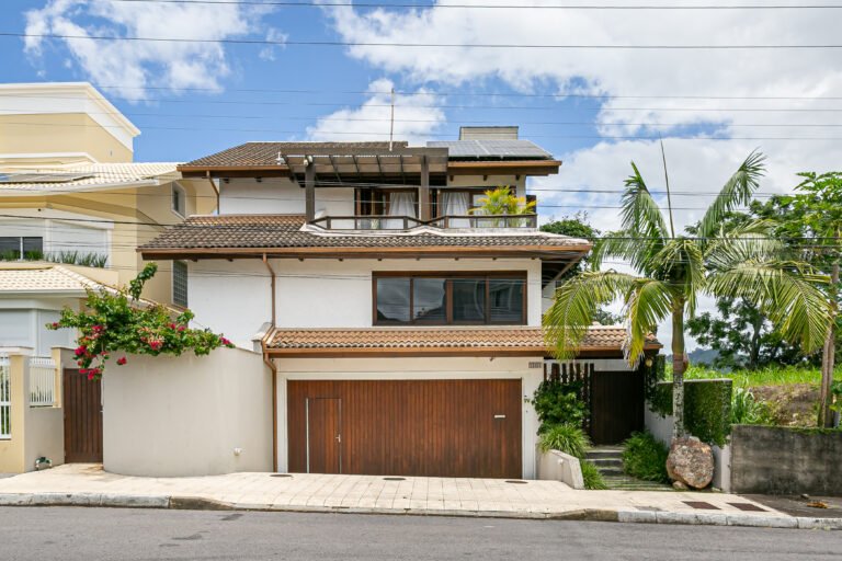CASA NO BAIRRO JOÃO PAULO
