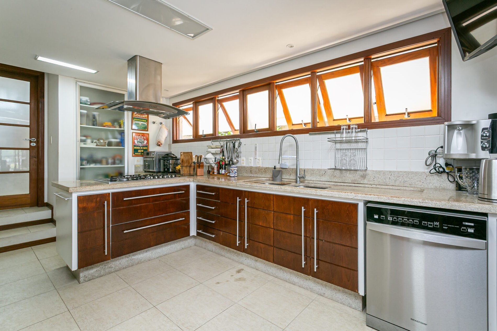 CASA NO BAIRRO JOÃO PAULO