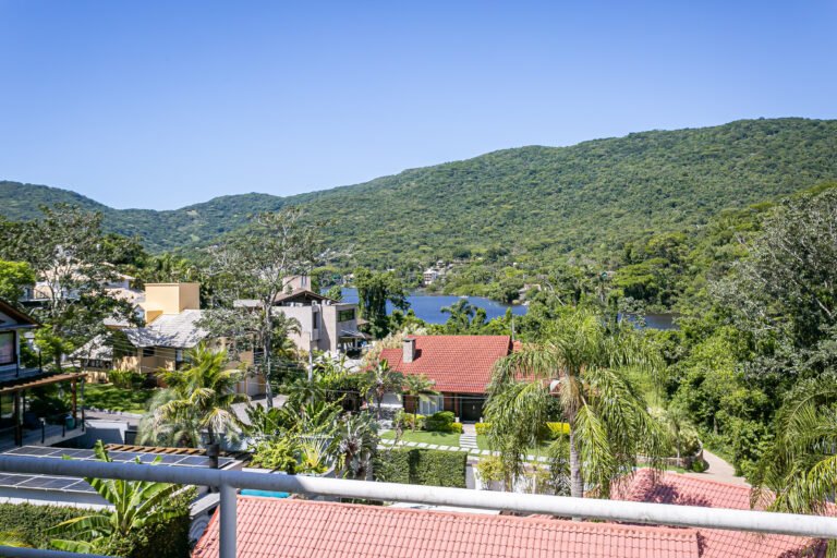 Casa no Condomínio Saulo Ramos na Lagoa da Conceição