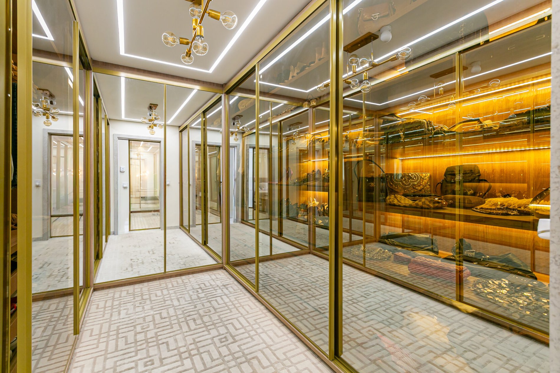 Apartamento de 3 dormitórios no Centro de Florianópolis