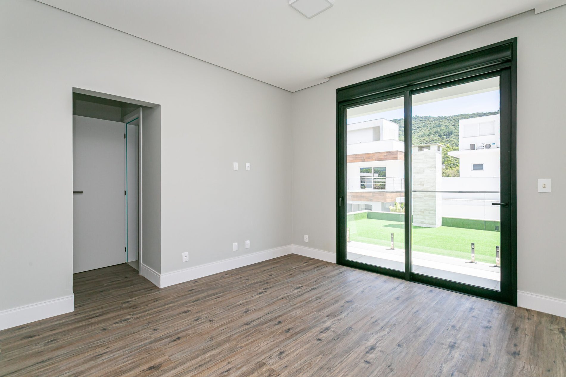 Casa no condomínio Villa Ratones