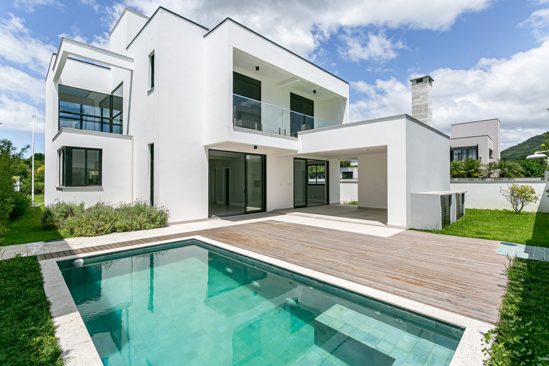 Casa no condomínio Villa Ratones