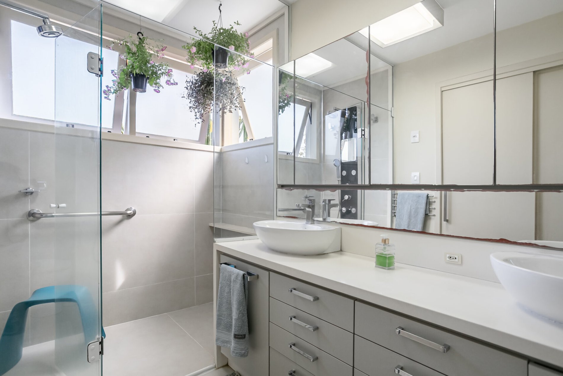 Casa à beira da Lagoa da Conceição, no Jardim Saulo Ramos