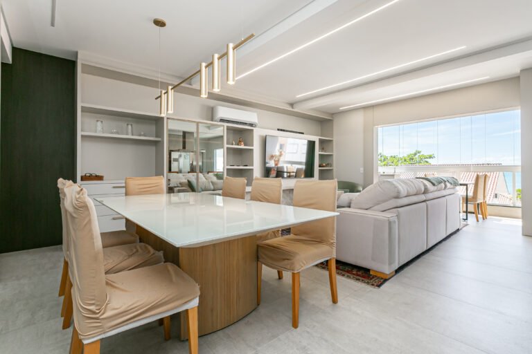 Apartamento Duplex com vista mar na Cachoeira do Bom Jesus