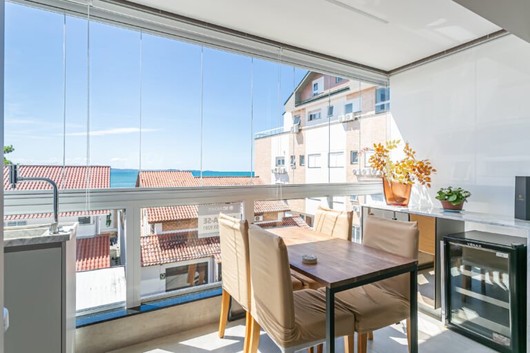 Apartamento Duplex com vista mar na Cachoeira do Bom Jesus