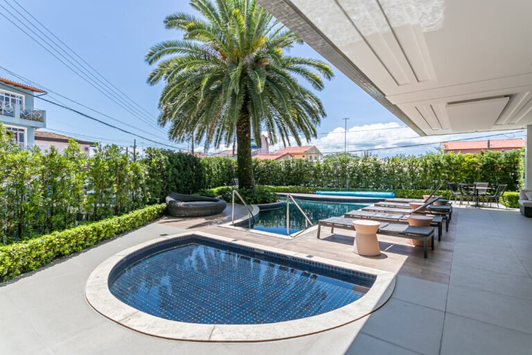 Apartamento Garden de Frente para Beira Mar e Ponte Hercílio Luz