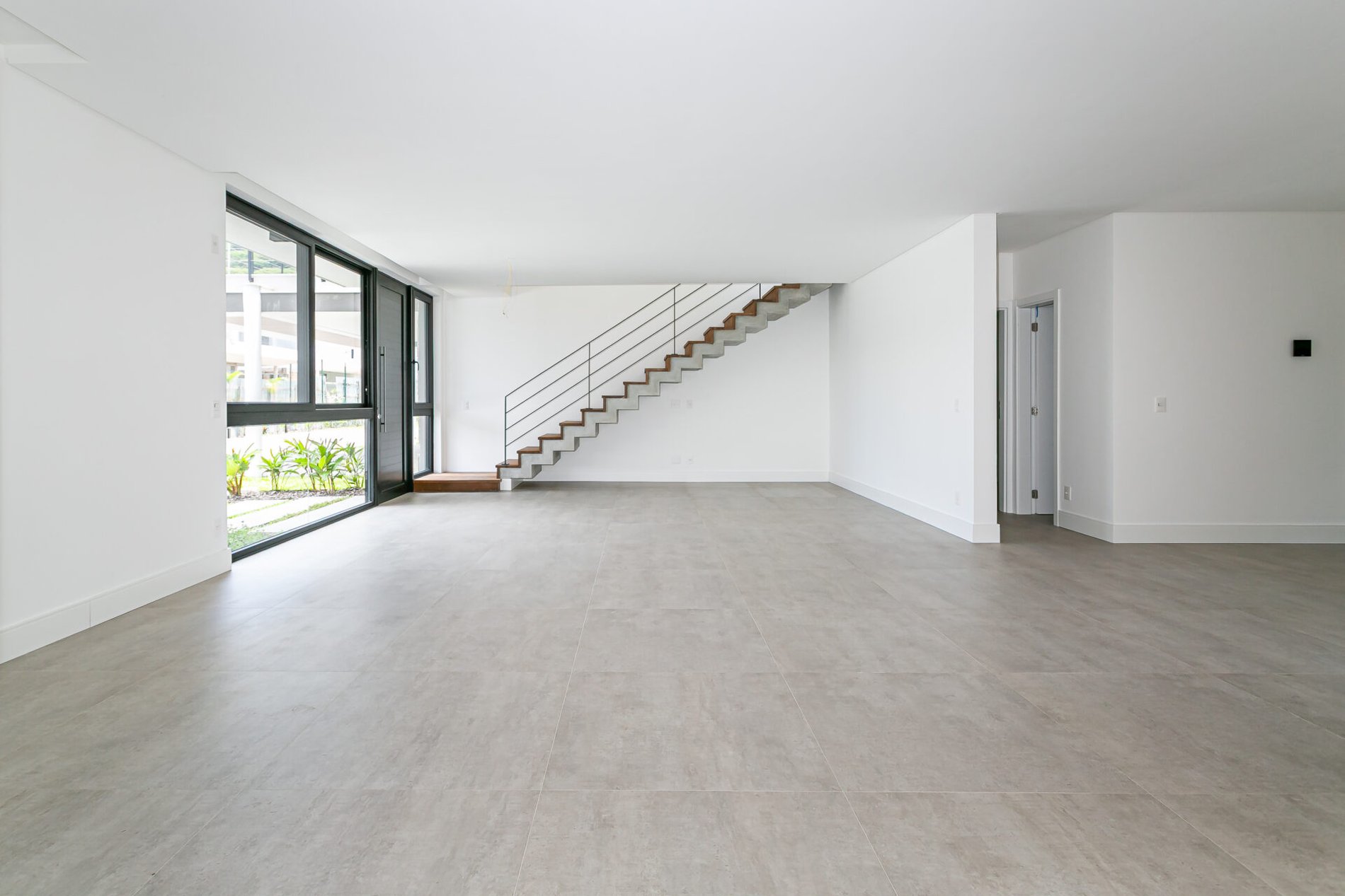 CASA NO CONDOMÍNIO VILARES NO PORTO DA LAGOA