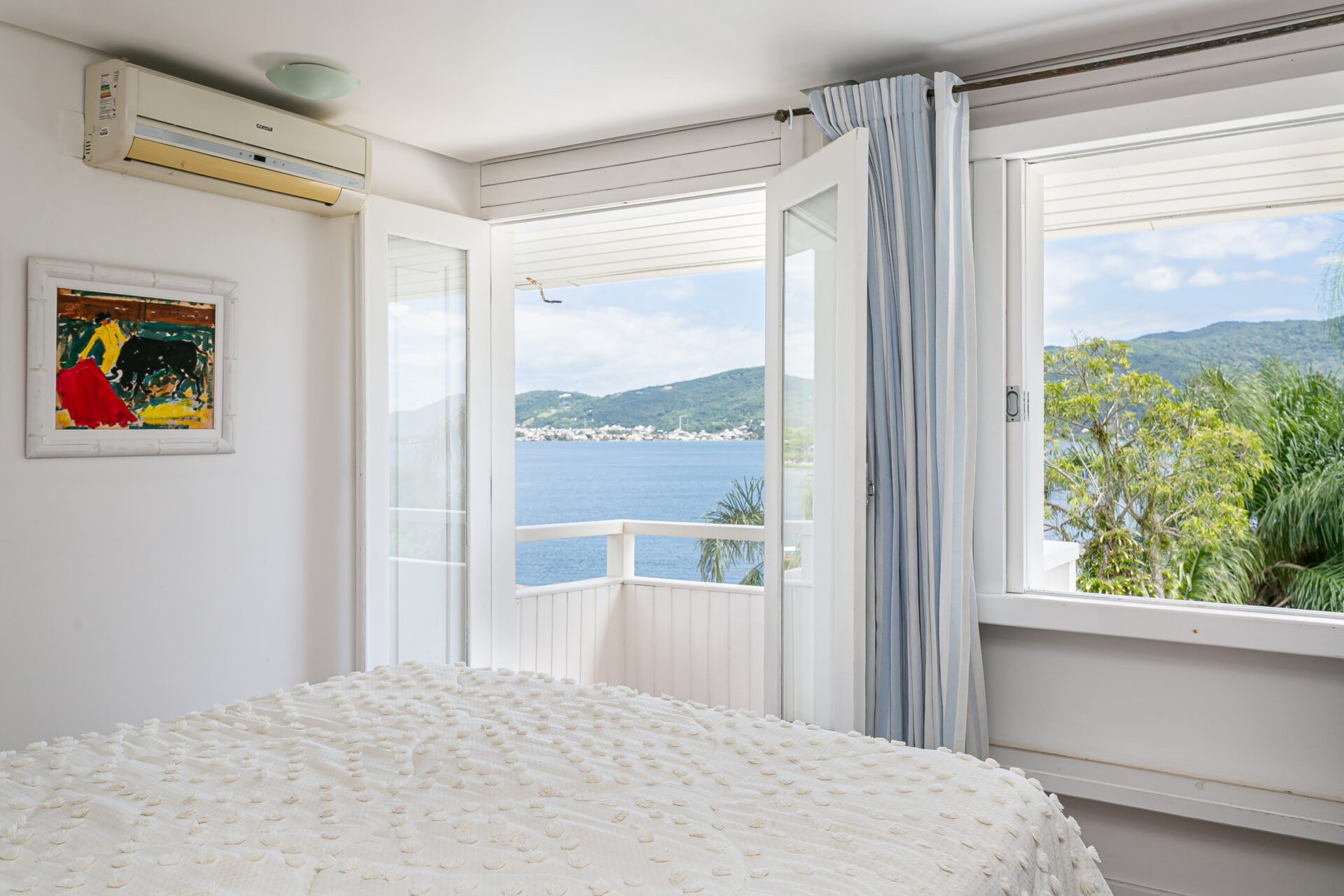 Casa à beira da Lagoa da Conceição