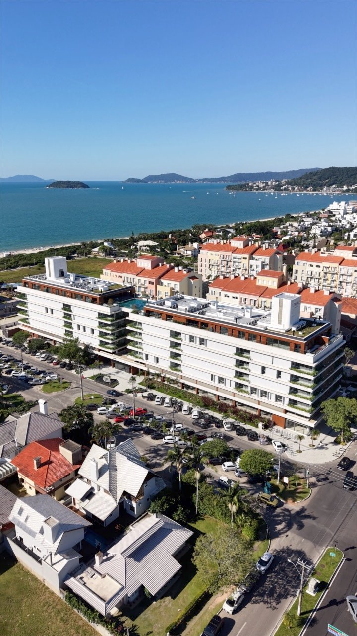 Apartamento no Puro Brasil em Jurerê IN