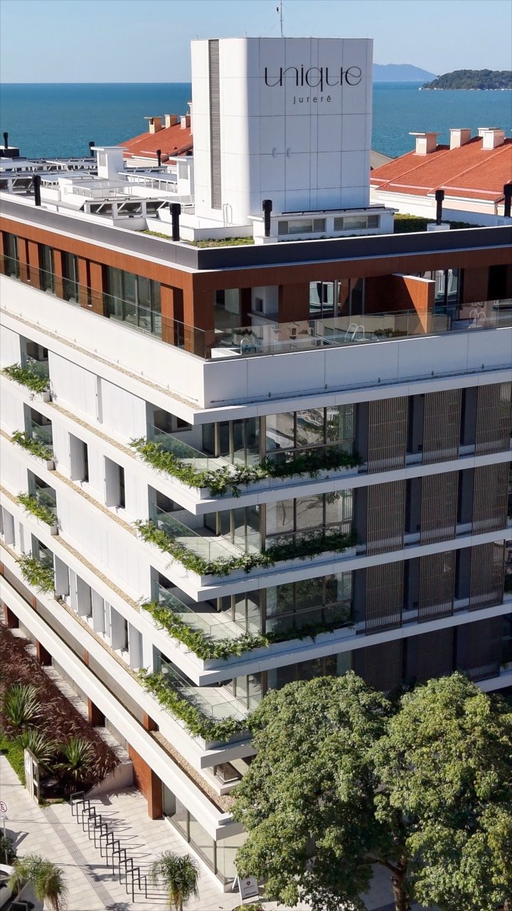 Apartamento no Puro Brasil em Jurerê IN