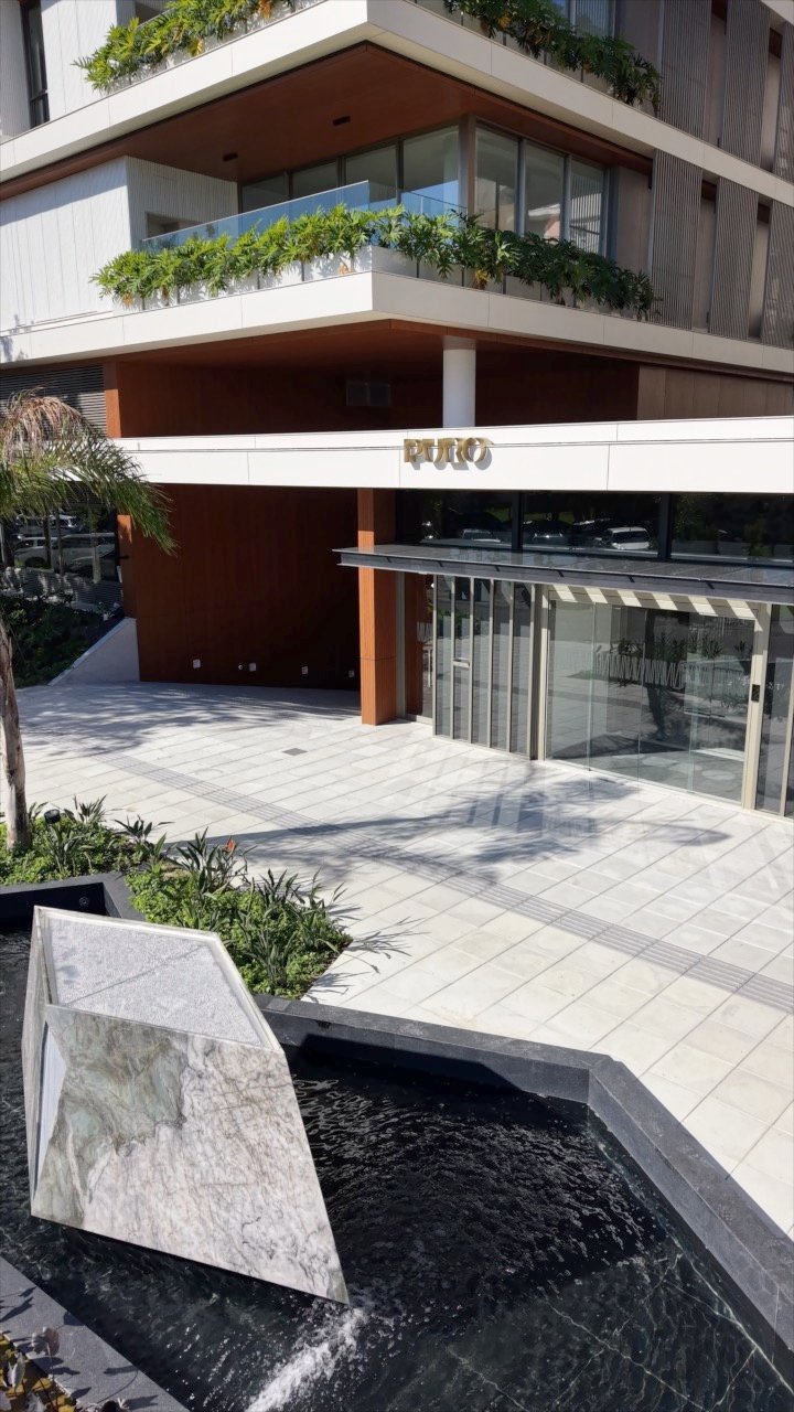 Apartamento no Puro Brasil em Jurerê IN