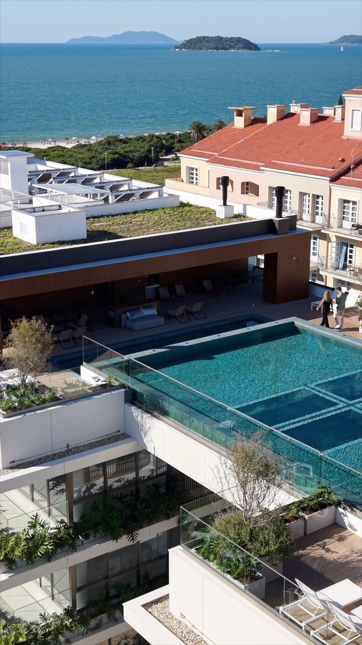 Apartamento no Puro Brasil em Jurerê IN