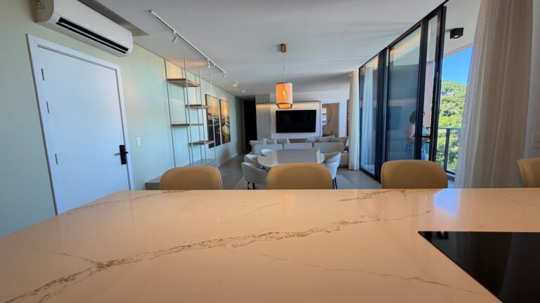 Apartamento vista mar em Canajurê