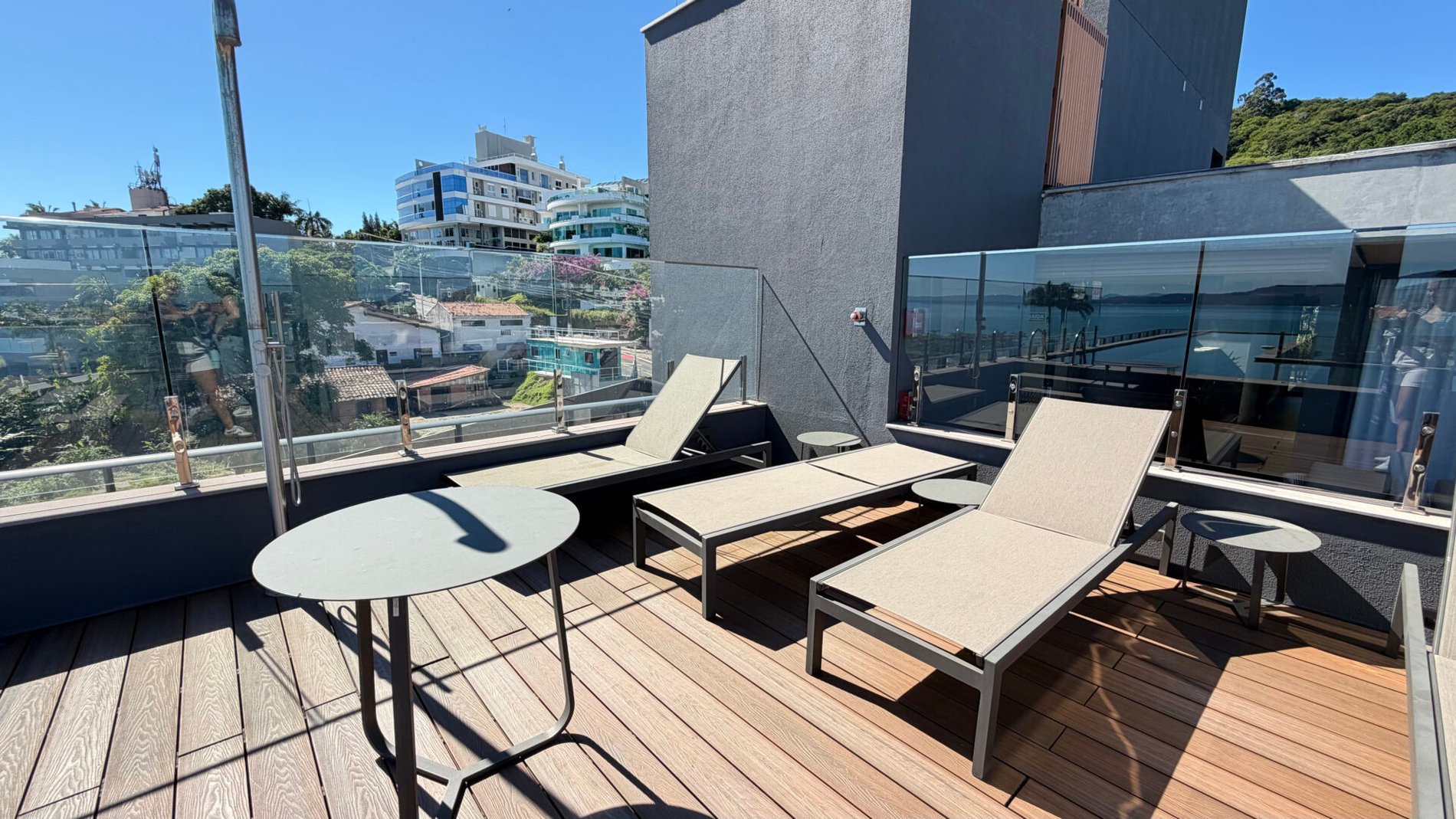 Apartamento vista mar em Canajurê