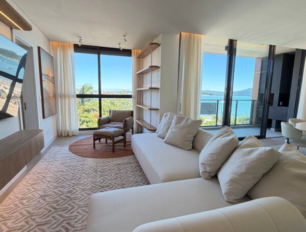 Apartamento vista mar em Canajurê